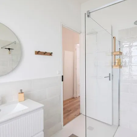 Treize Maison B-2 Bed House In Centre Of Severin בית נופש *