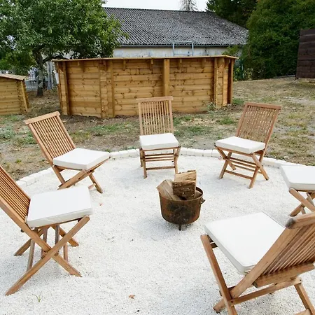 Treize Maison B-2 Bed House In Centre Of Severin Holiday home