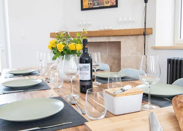 度假居 Treize Maison B-2 Bed House In Centre Of Severin 圣塞沃兰