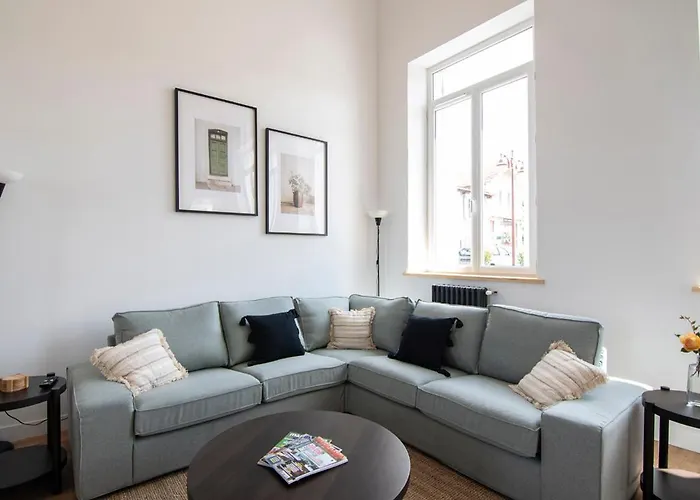 Treize Maison B-2 Bed House In Centre Of Severin 度假居 *