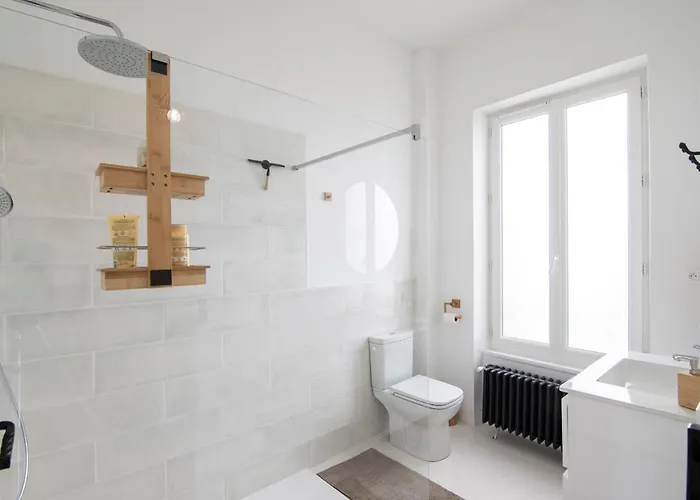 度假居 Treize Maison B-2 Bed House In Centre Of Severin