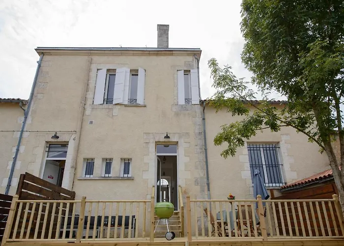 Treize Maison B-2 Bed House In Centre Of Severin 度假居 圣塞沃兰