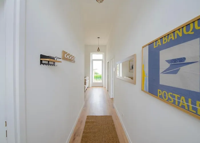 Treize Maison B-2 Bed House In Centre Of Severin